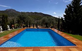 Villa El Pedregal - Parque Sierra de las Nieves